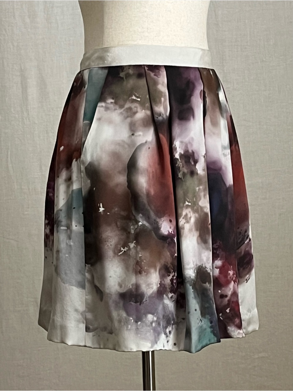 Cluny - Silk Mini Skirt - M - Picture 3 of 14